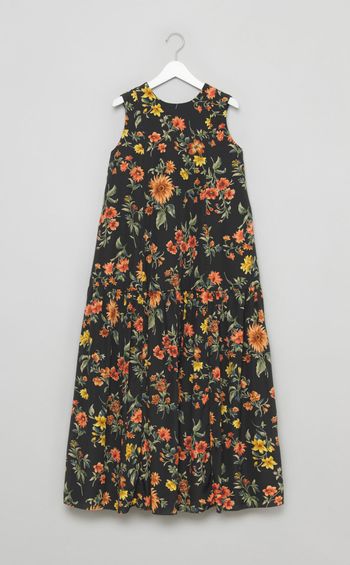 バックデザインフラワーマキシワンピース