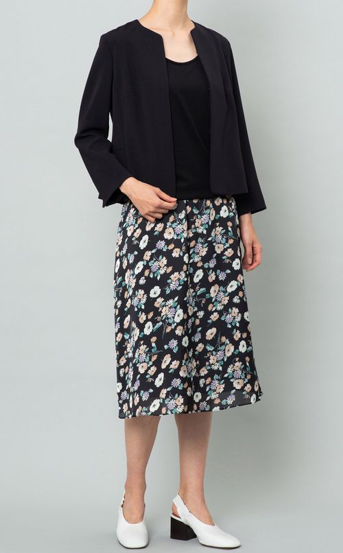 フラワープリントスカート