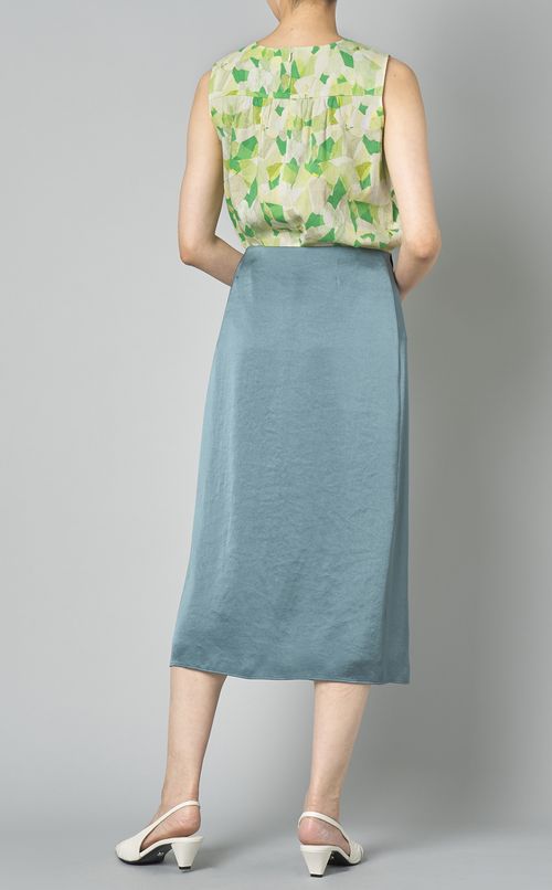 クラッシュサテンオーバーラップスカート