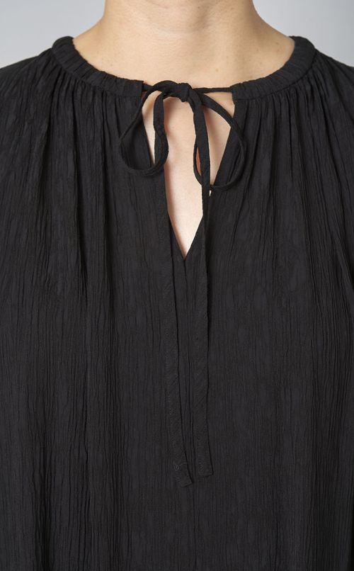 スリーブレスAラインワンピース