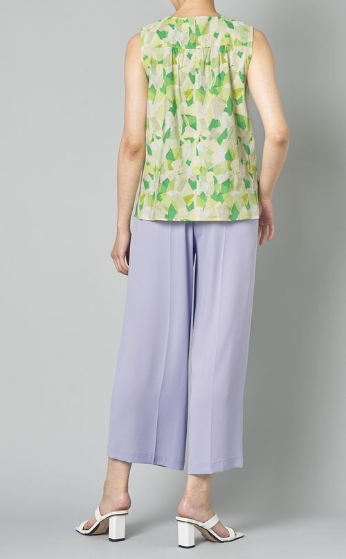 フラワーカモプリントノースリーブ