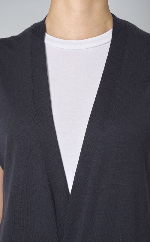 Vネックニットロングジレ