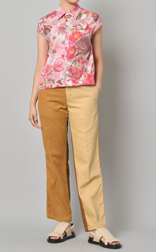 コラージュプリントノースリーブブラウス