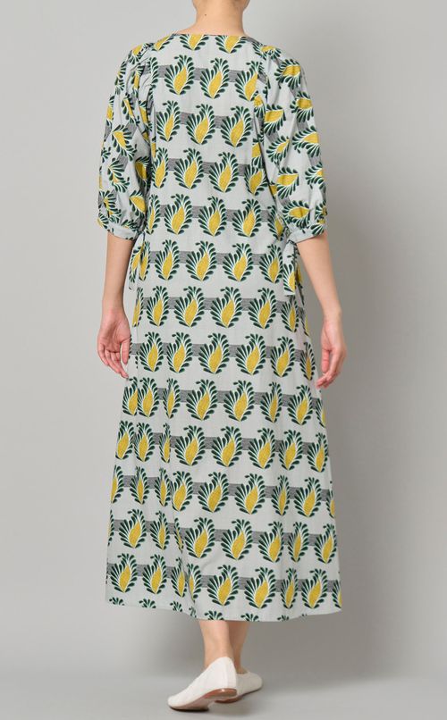 プリントギャザースリーブドレス