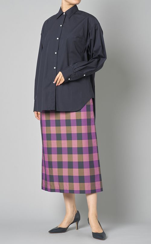 バックボリュームオーバーシャツ