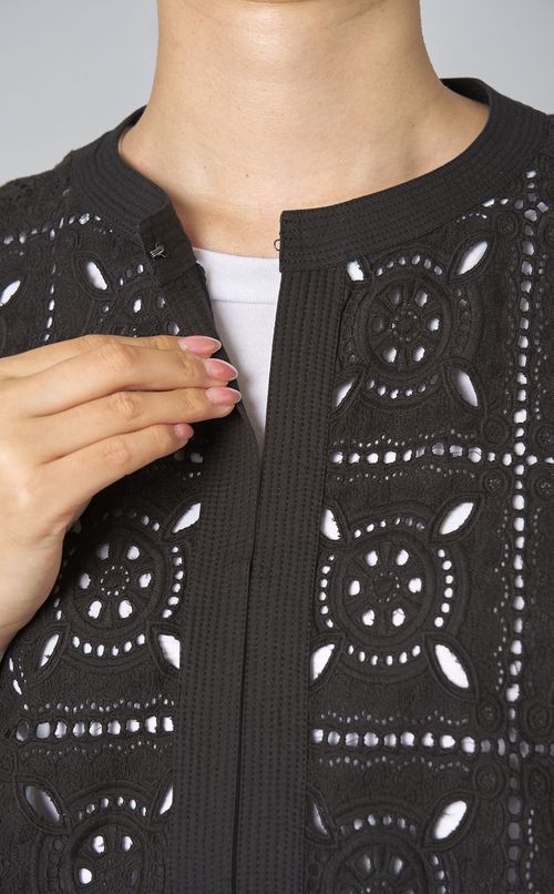 コットンスクエアレースブラウス