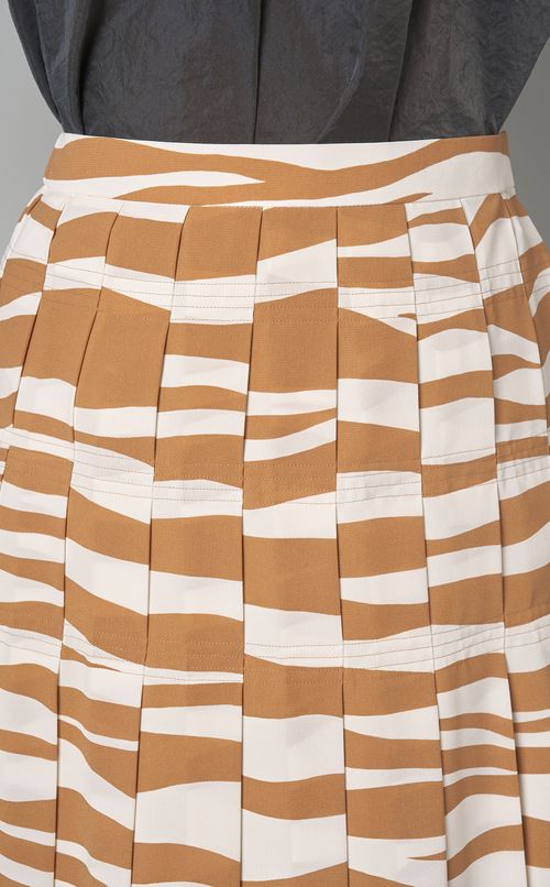 ゼブラプリントプリーツスカート