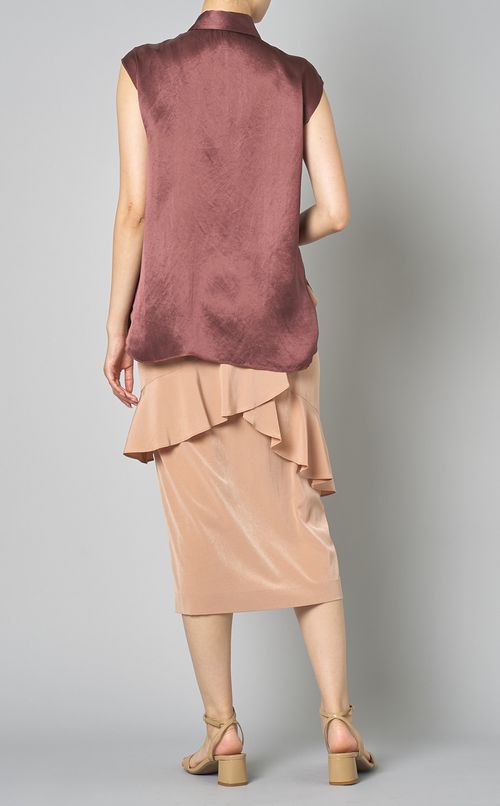 サテンノースリーブシャツ