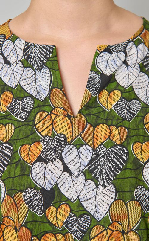 プリントギャザースリーブドレス