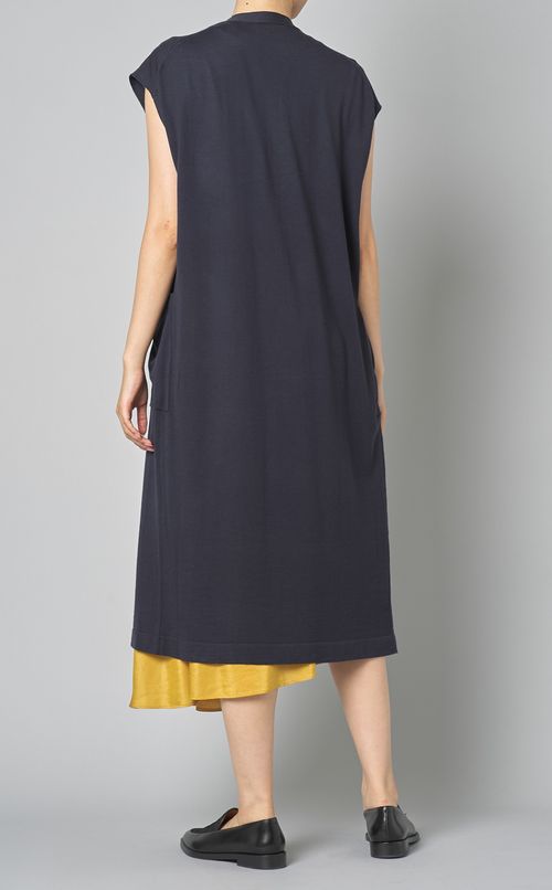 Vネックニットロングジレ