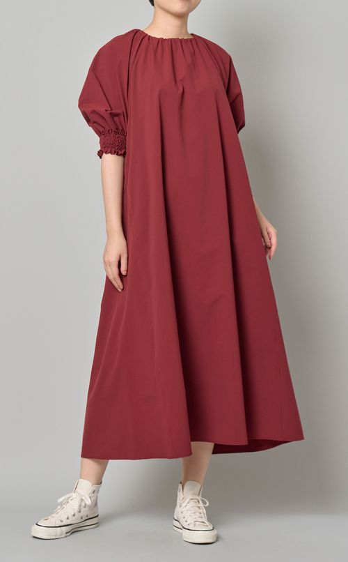 タフタギャザーサックワンピース