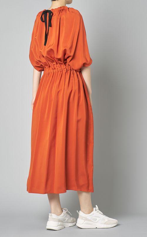 ギャザードレープロングワンピース