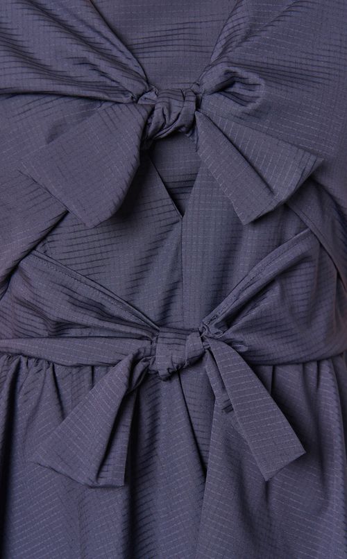 フロントリボンペプラムワンピース