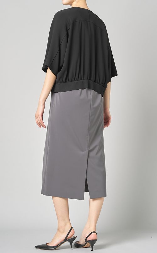 フロントジップノーカラージャケット