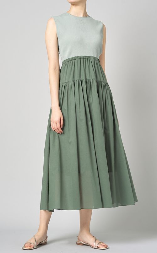 ドッキングティアードワンピース