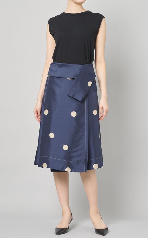 ドットプリントミディスカート