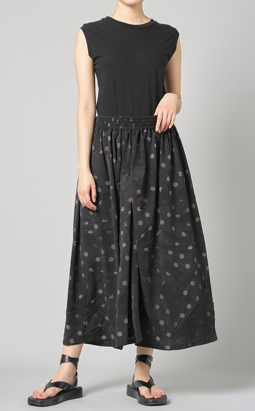 ドットプリントワイドスカート