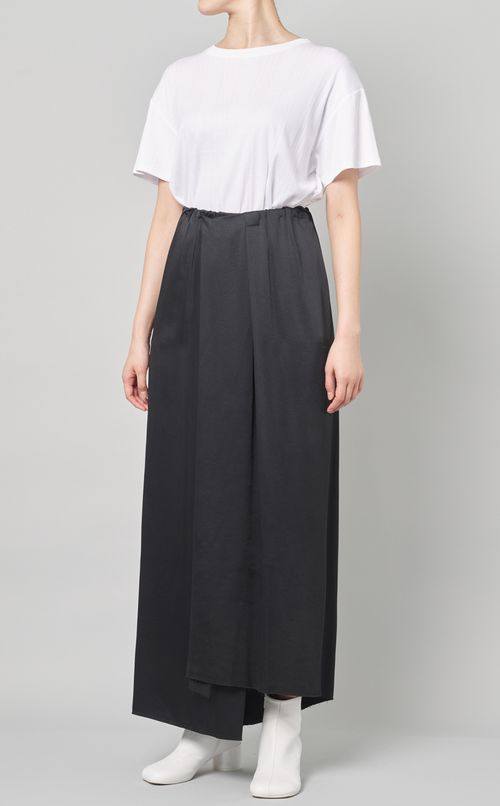 アシンメトリーロングスカート