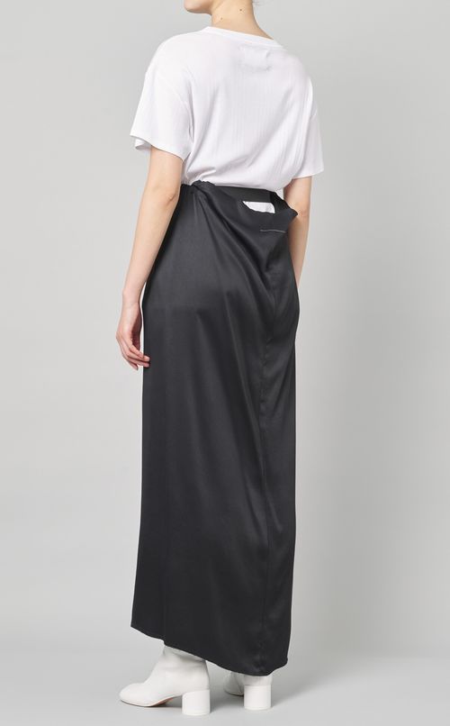 アシンメトリーロングスカート