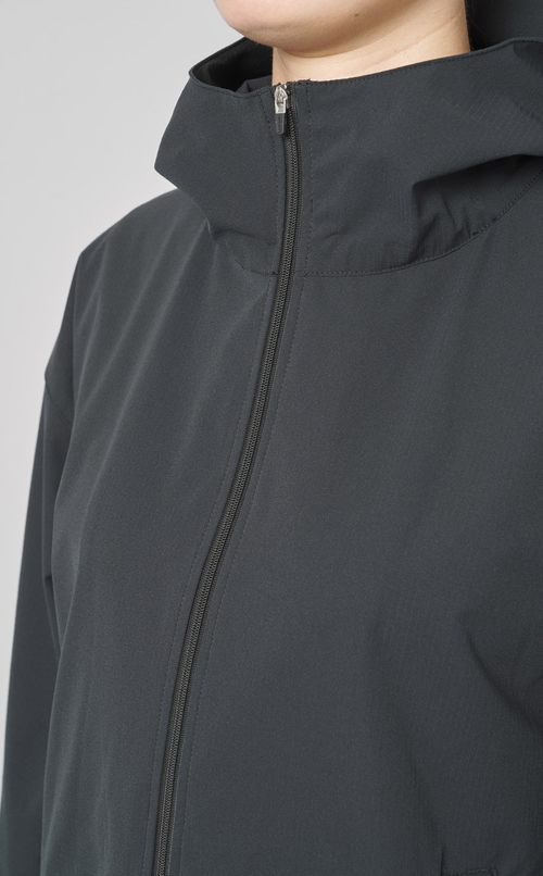 スタンドネックフーディブルゾン