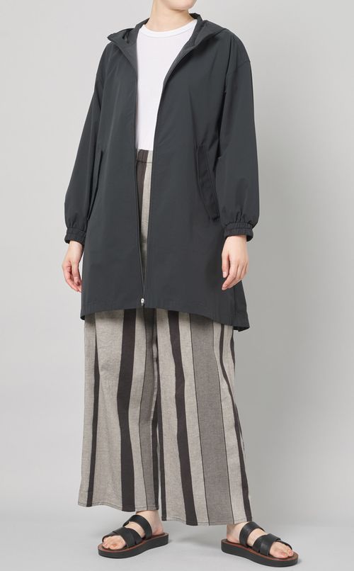 フーディライトミディブルゾン