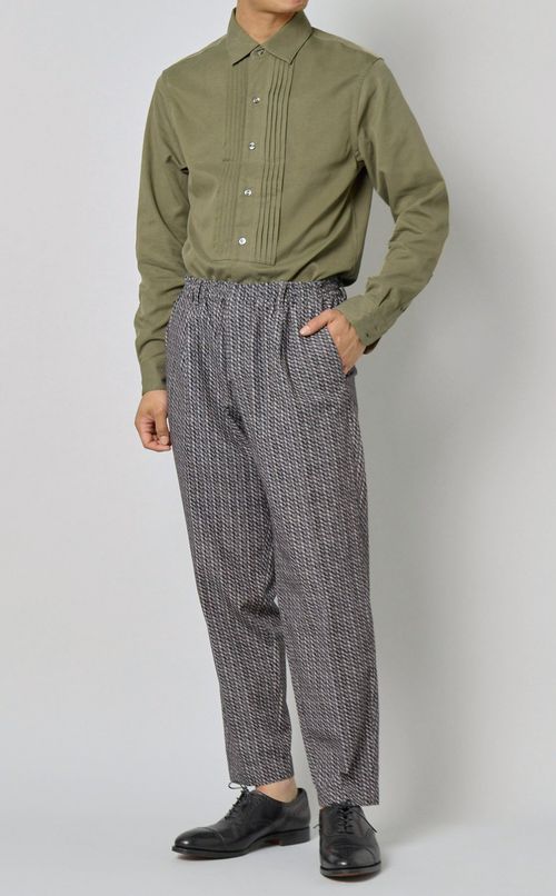 レギュラーカラーピンタックシャツ