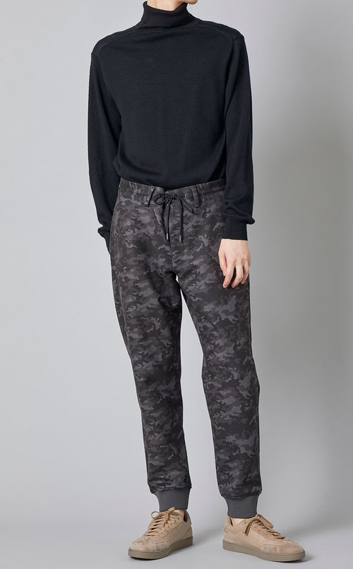 カモフラージュジョガーパンツ