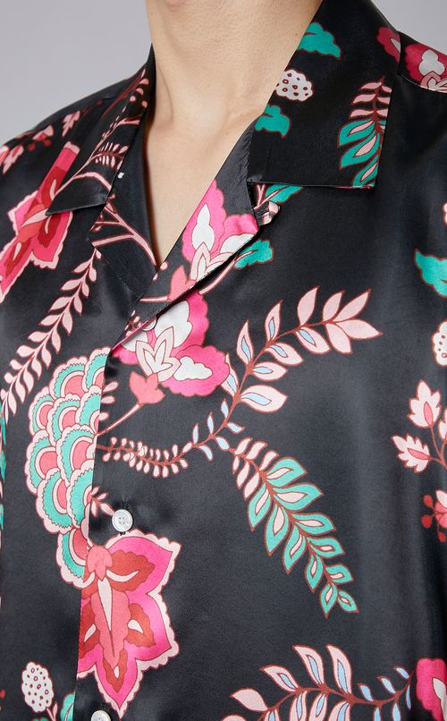 エスニックプリントシャツ