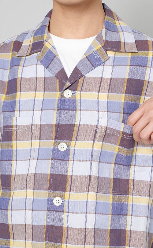 マドラスチェックシャツ