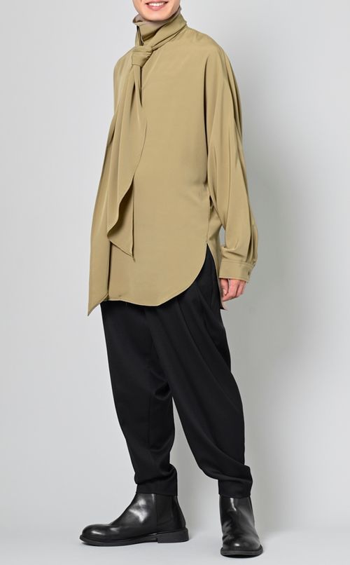 スカーフシャツ