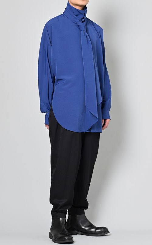 スカーフシャツ