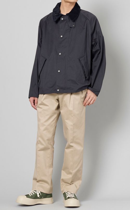 リングジャケットチノパンツ