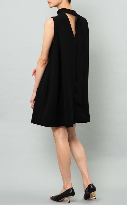 ボウタイ付フレアミニワンピース