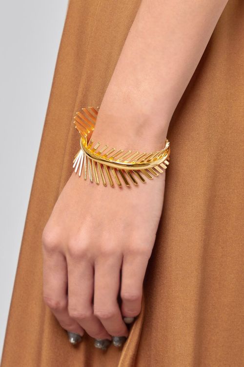 フェザーモチーフバングル