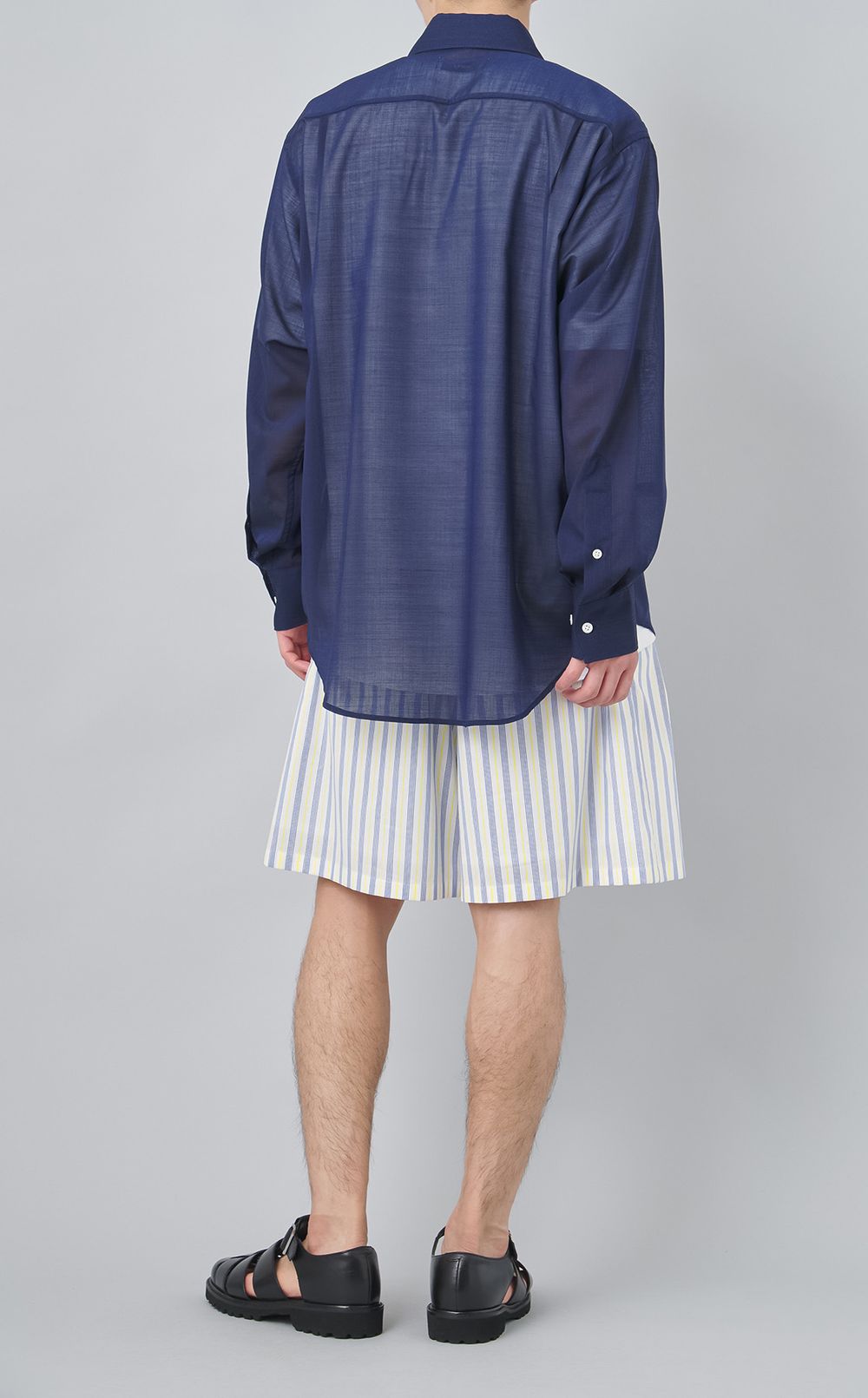 エンブロイダリーレギュラーカラーシャツ