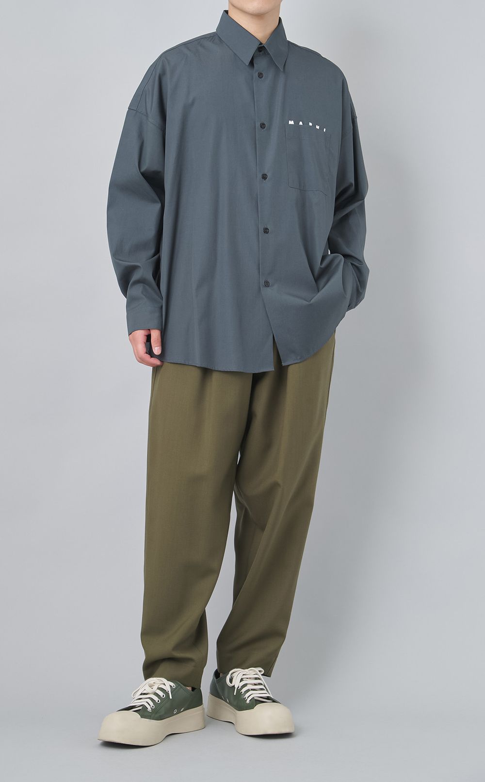 トロピカルウールタックパンツ