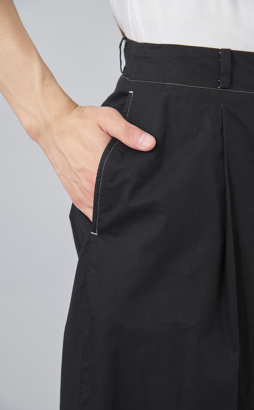 【reADdress】ツイルワンプリーツワイドパンツ