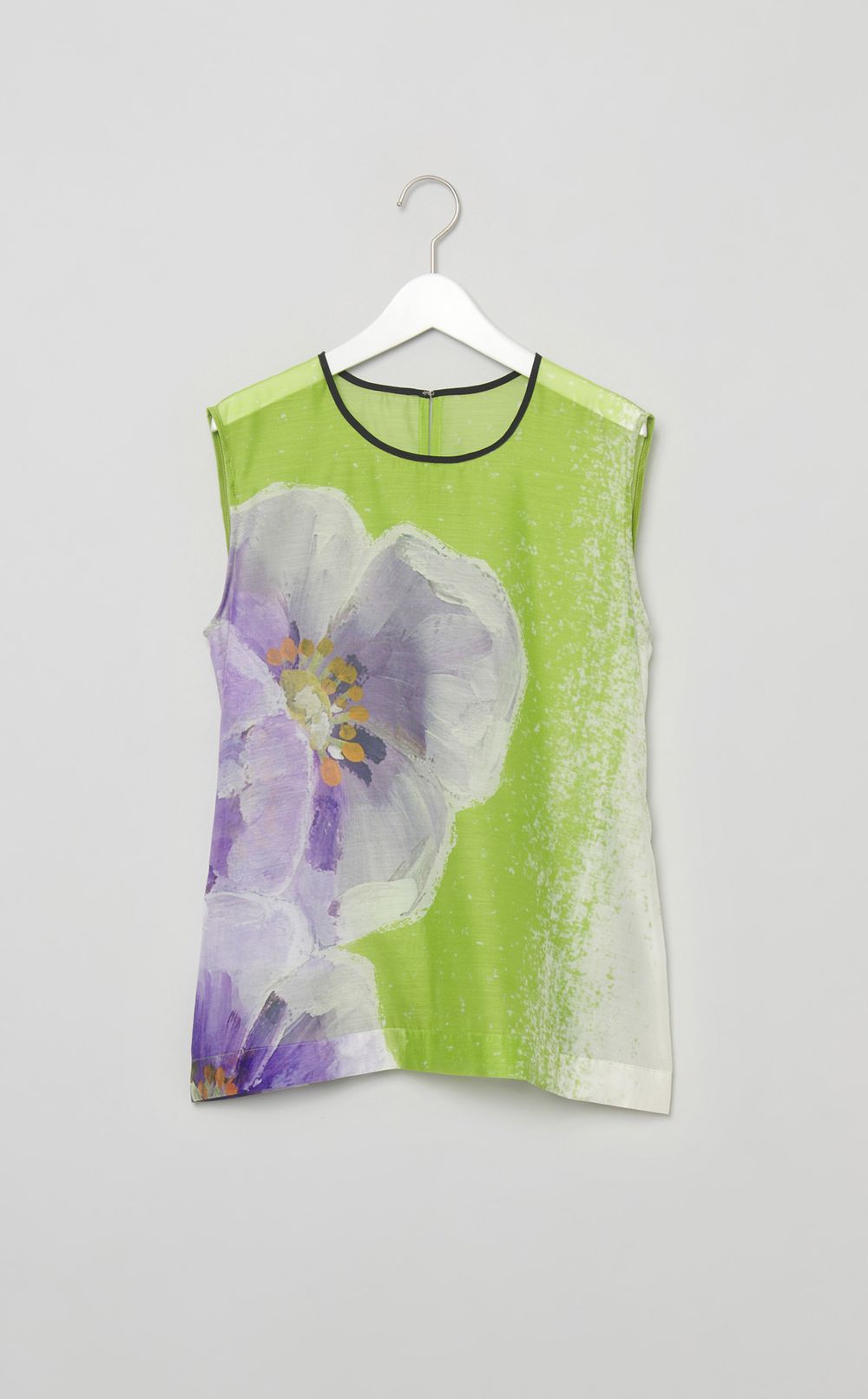 ポピープリントノースリーブブラウス