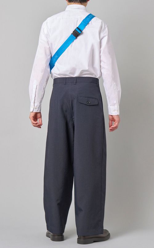 ナイロントラベラーバッグ