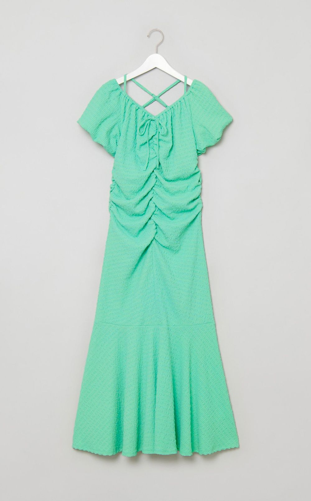 パフスリーブギャザーカットワンピース