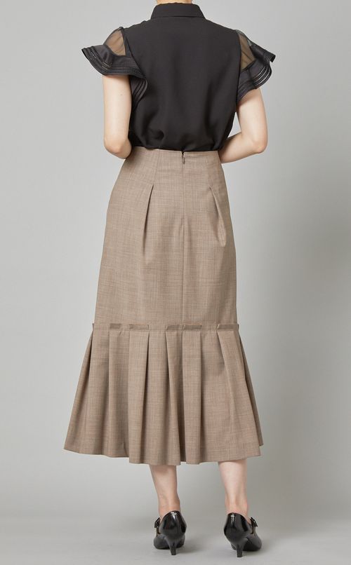 ラッフルヘムミディスカート