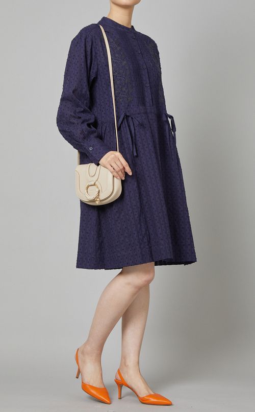 レザーショルダーバッグ