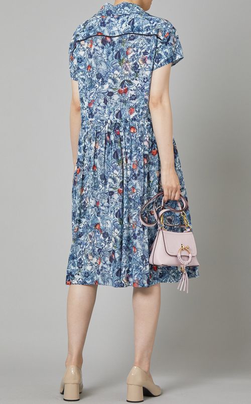 フラワープリントフレアワンピース