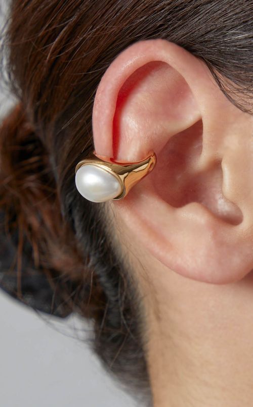 パールイヤーカフ