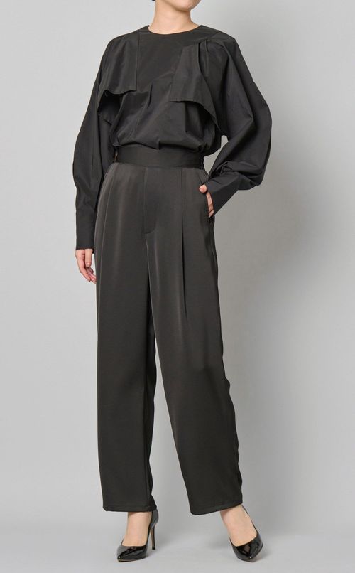 アシンメトリーケープブラウス