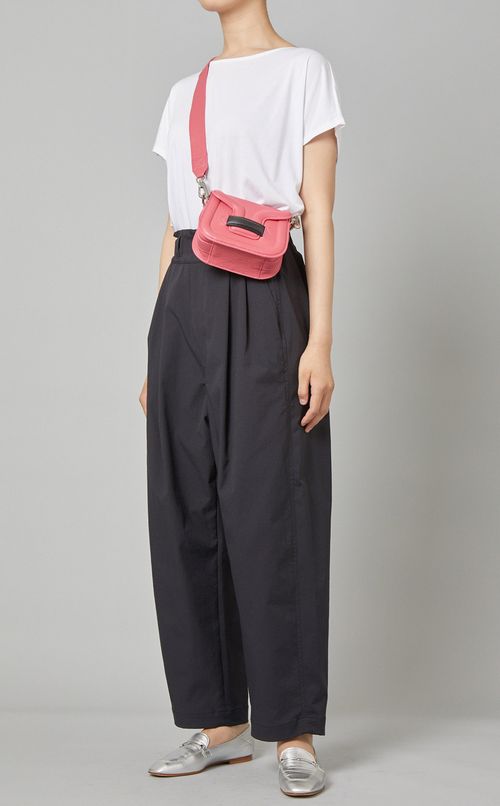 オールウェザーチノパンツ