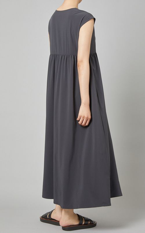 ギャザーフレアロングワンピース