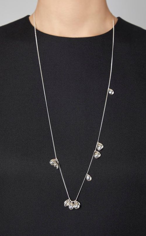 シルバードロップネックレス