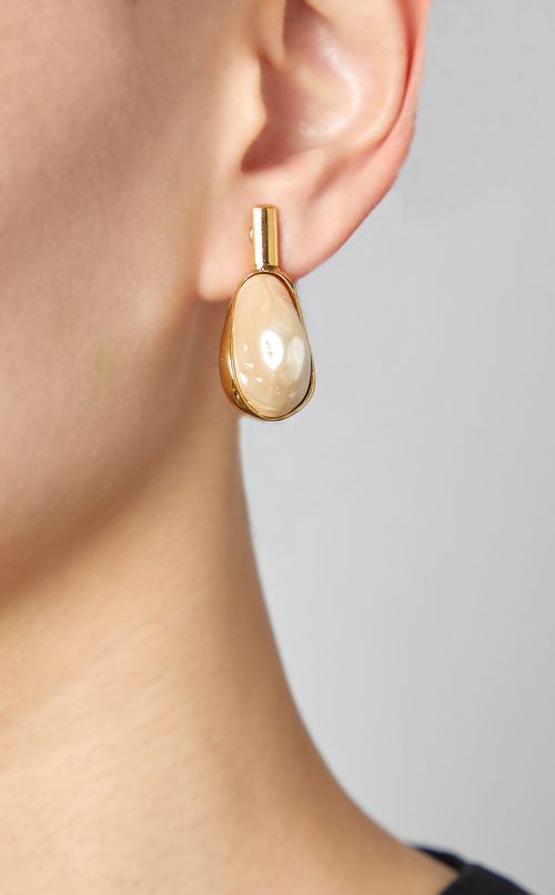 パールスティックイヤリング