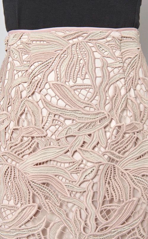 リーフレースタイトスカート